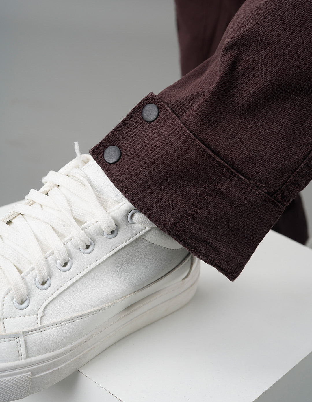 Brown Slim Fit Cargo Pant